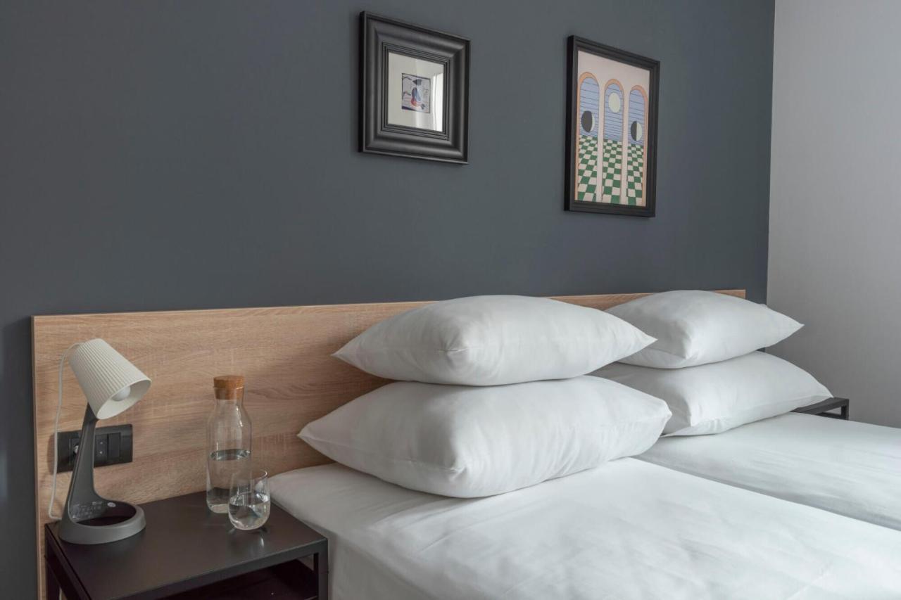 Hostgost Selected Suites - Botanical Garden بلغراد المظهر الخارجي الصورة